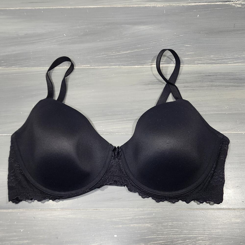 Dominique T-Shirt Bra 42C‎ Lace Back Smoothing Lace Style 3501 Black